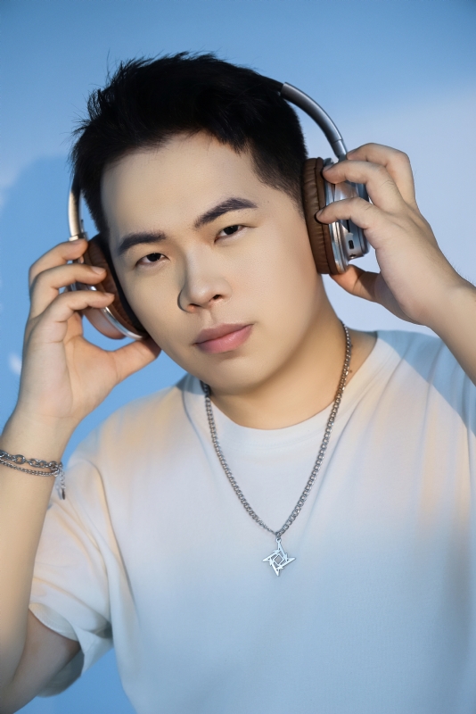 星逆的第一张照片--乌鲁木齐相亲服务中心