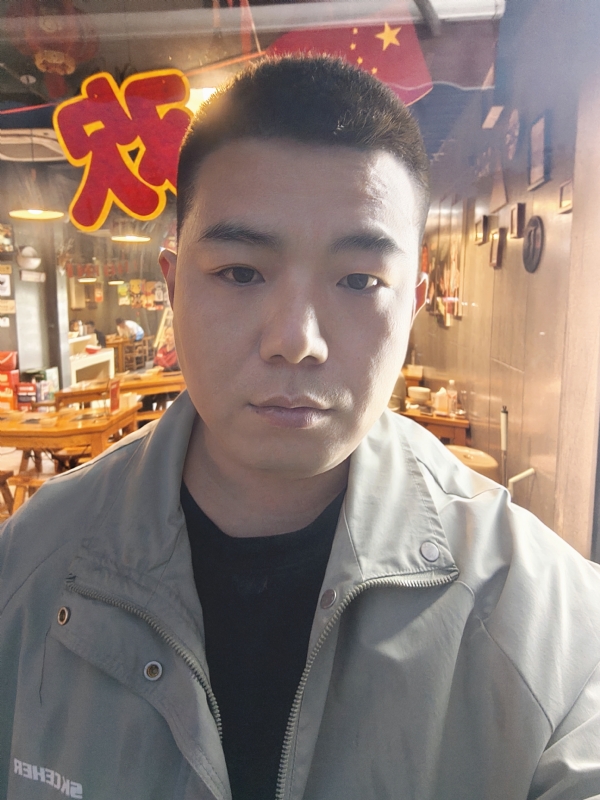 布布的第一张照片--乌鲁木齐相亲服务中心