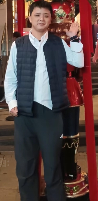 龙的陪伴的第一张照片--乌鲁木齐相亲服务中心