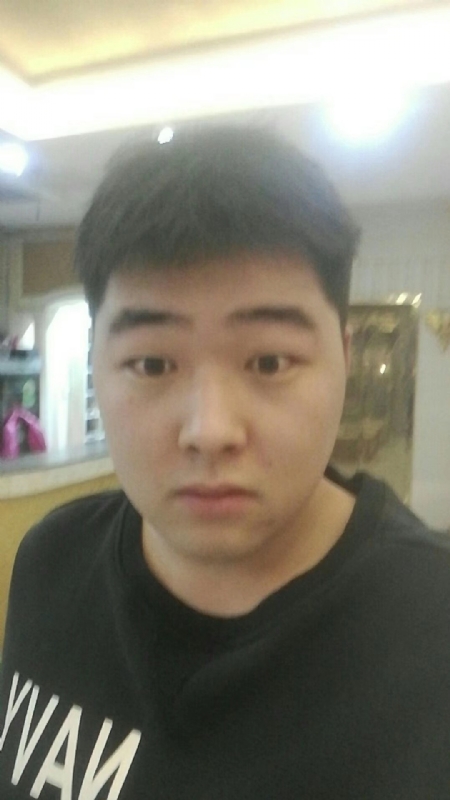 丹尼的第二张照片--乌鲁木齐相亲服务中心