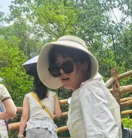 廿一的第一张照片--乌鲁木齐相亲服务中心