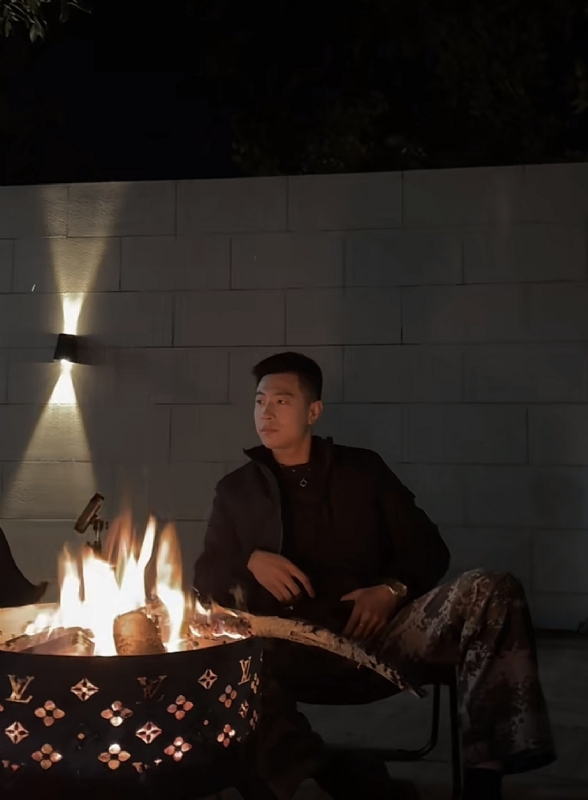 南风知我意的第一张照片--乌鲁木齐相亲服务中心