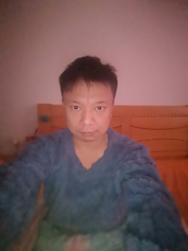 小虾米的第一张照片--乌鲁木齐相亲服务中心