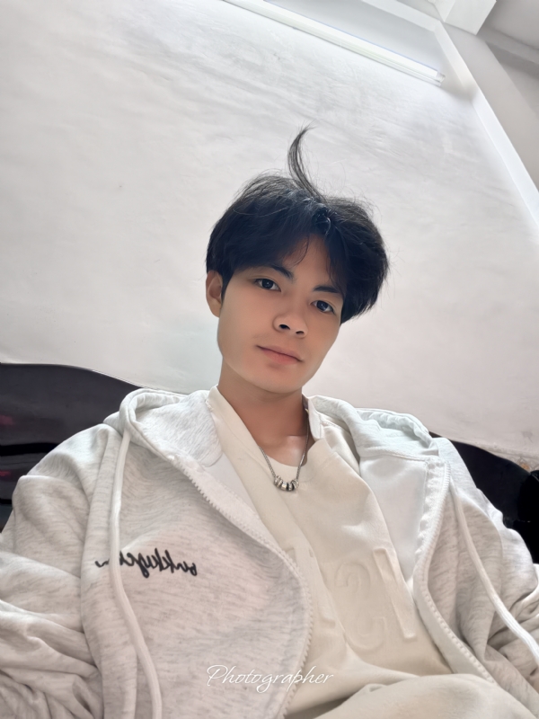 啊云的第一张照片--乌鲁木齐相亲服务中心