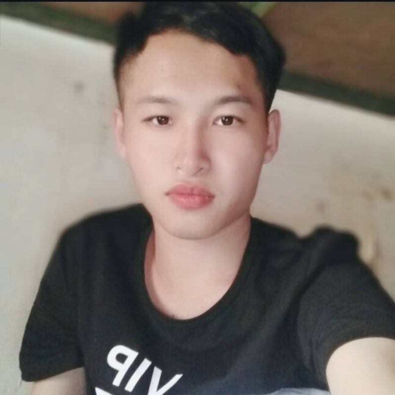 小立的第一张照片--乌鲁木齐相亲服务中心