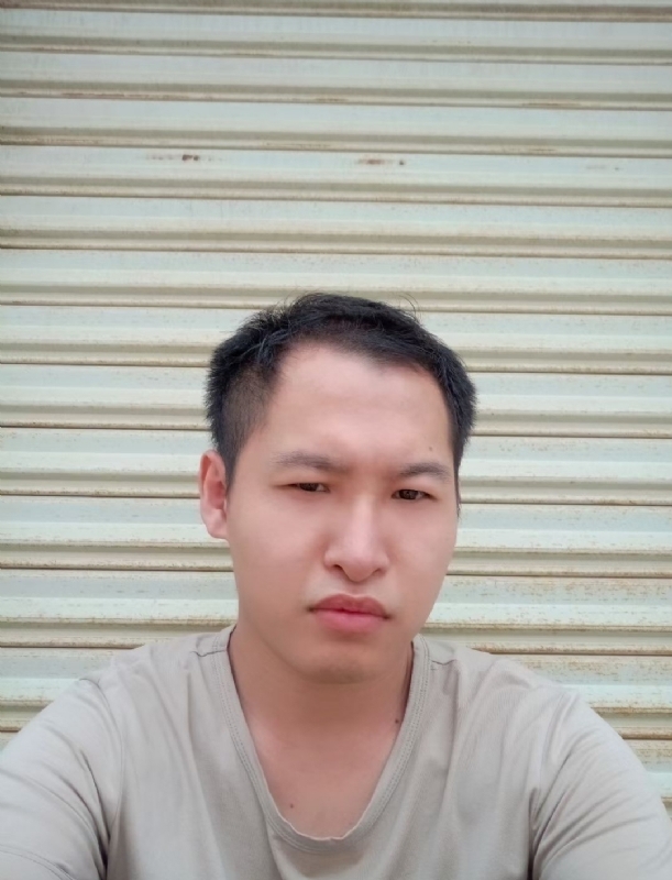 小立的第二张照片--乌鲁木齐相亲服务中心