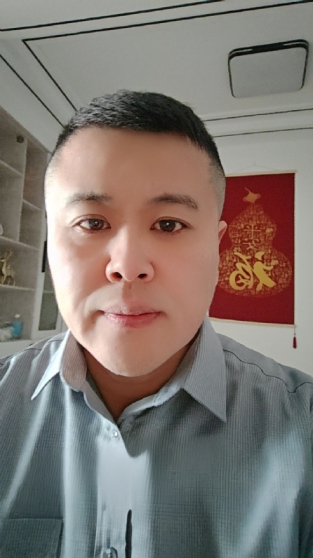 chen的第三张照片--乌鲁木齐相亲服务中心