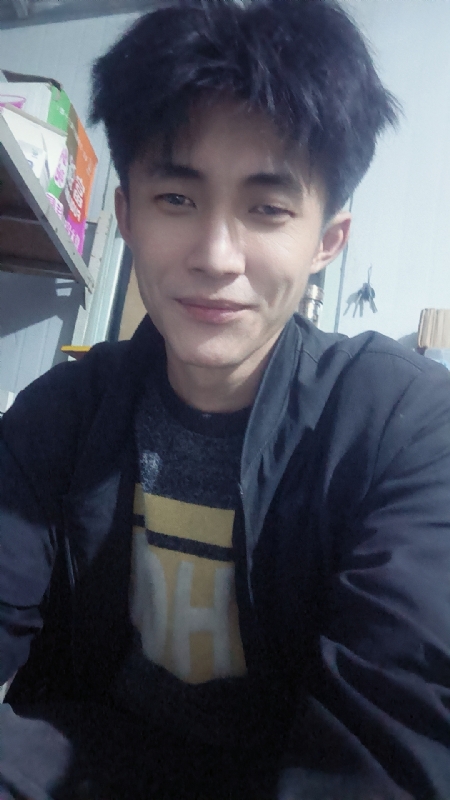 Kk的第一张照片--乌鲁木齐相亲服务中心