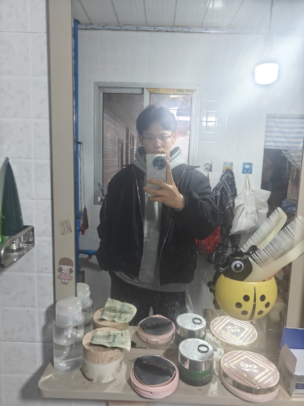 阿兴的第二张照片--乌鲁木齐相亲服务中心