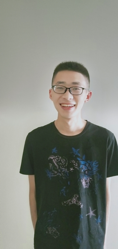 夕阳下的等候的第一张照片--乌鲁木齐相亲服务中心