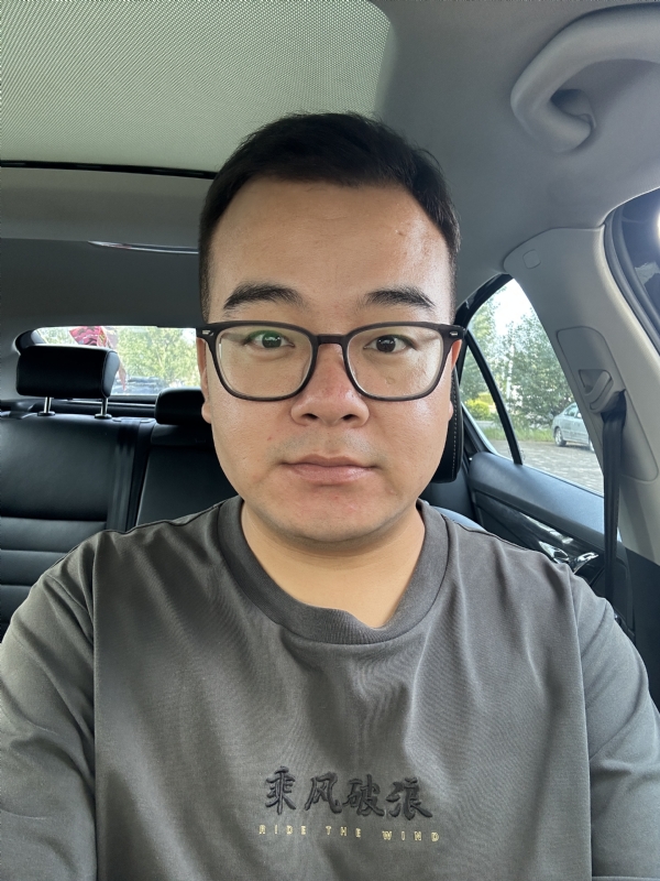 水和空气的第三张照片--乌鲁木齐相亲服务中心