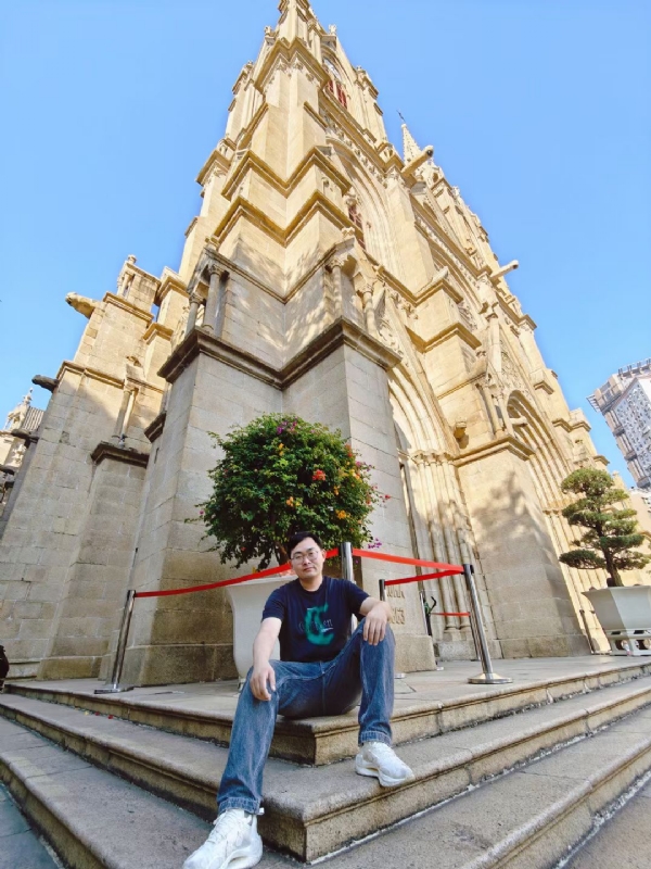 Marco的第三张照片--乌鲁木齐相亲服务中心