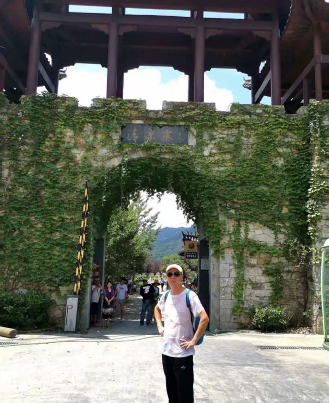 品心人的第一张照片--乌鲁木齐相亲服务中心