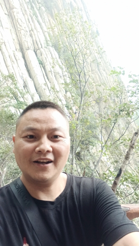 W微信的第二张照片--乌鲁木齐相亲服务中心