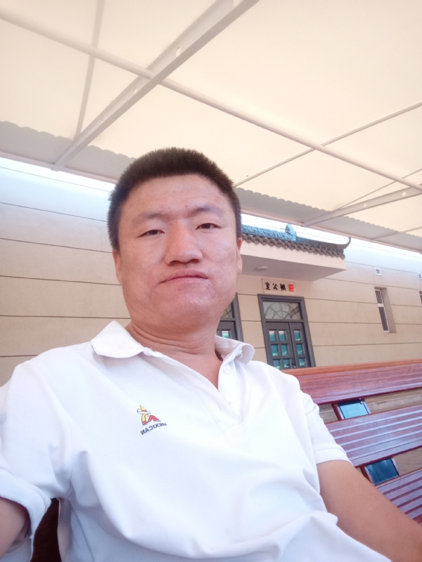 细水长流的第一张照片--乌鲁木齐相亲服务中心