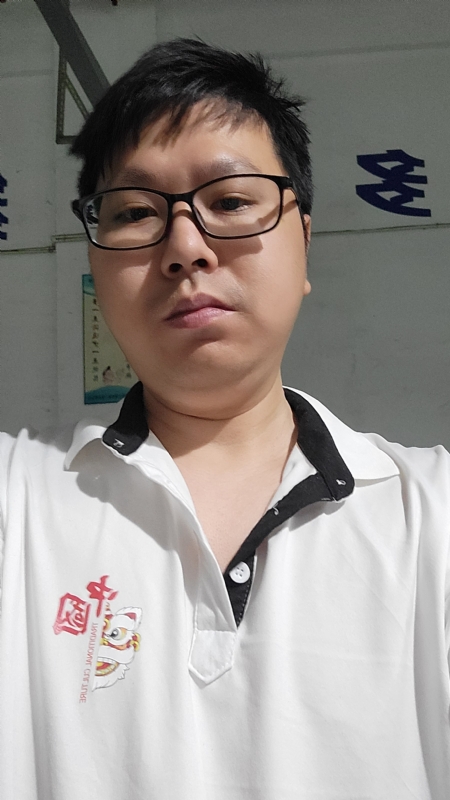 义星人的第一张照片--乌鲁木齐相亲服务中心