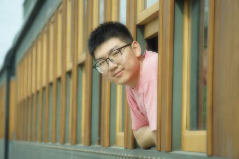 锦瑟无端五十弦的第一张照片--乌鲁木齐相亲服务中心