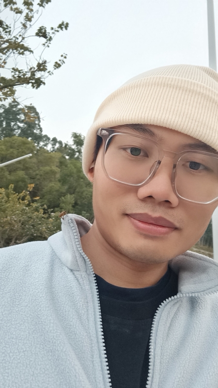 书衣的第一张照片--乌鲁木齐相亲服务中心