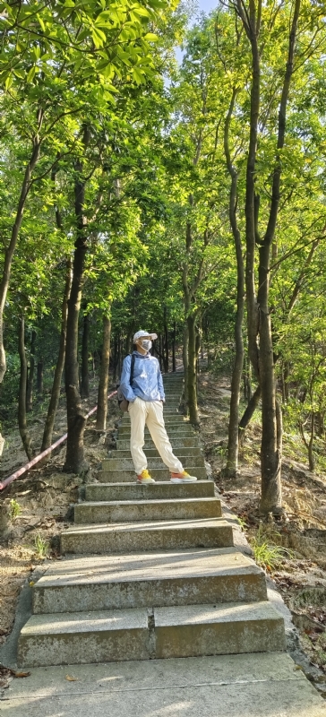 书衣的第三张照片--乌鲁木齐相亲服务中心