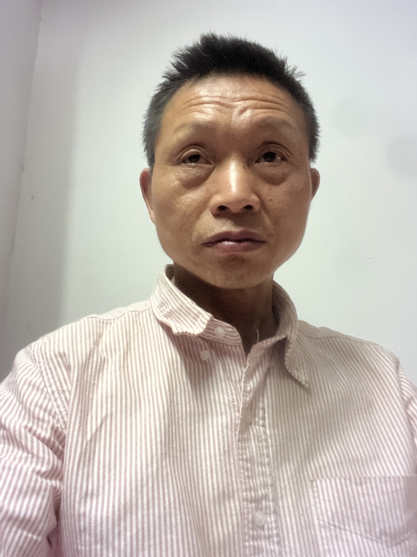 一生何求的第一张照片--乌鲁木齐相亲服务中心